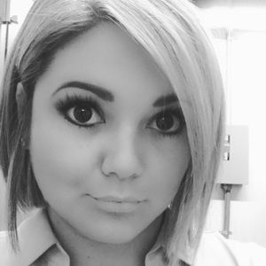 Meet your Posher, Evon